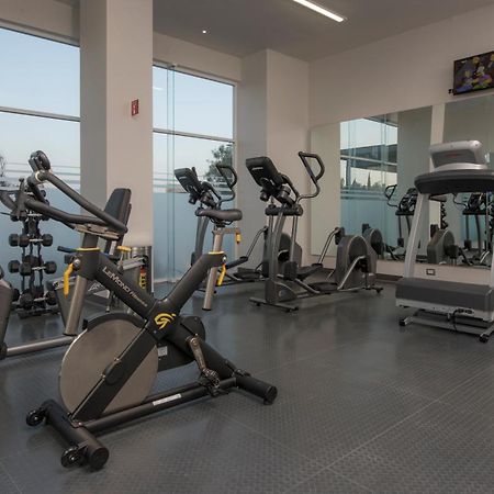 Microtel Inn & Suites By Wyndham Irapuato Zewnętrze zdjęcie