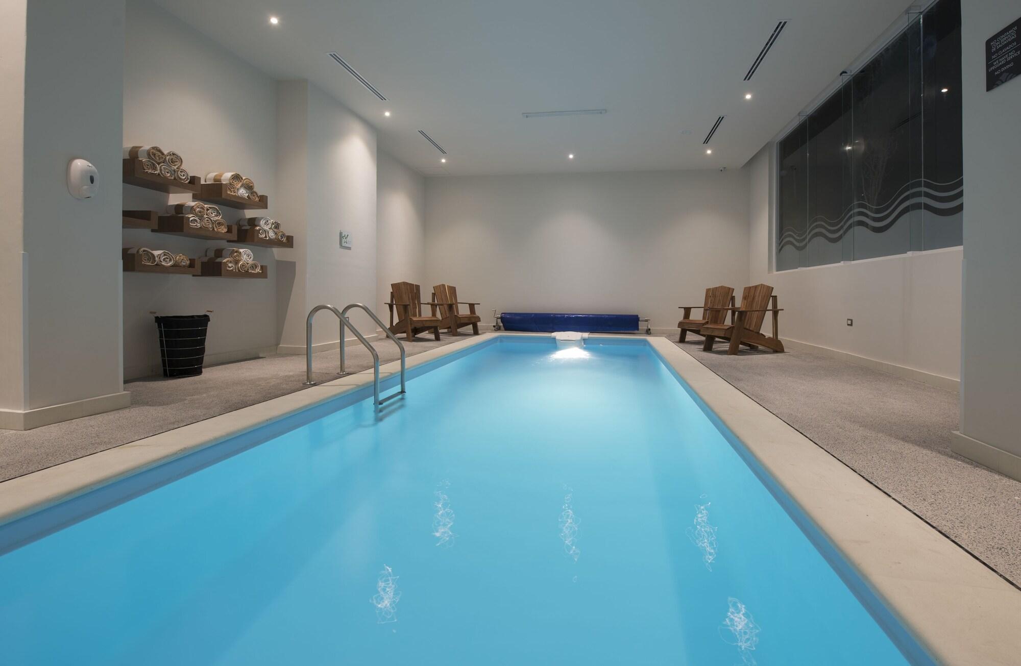 Microtel Inn & Suites By Wyndham Irapuato Zewnętrze zdjęcie