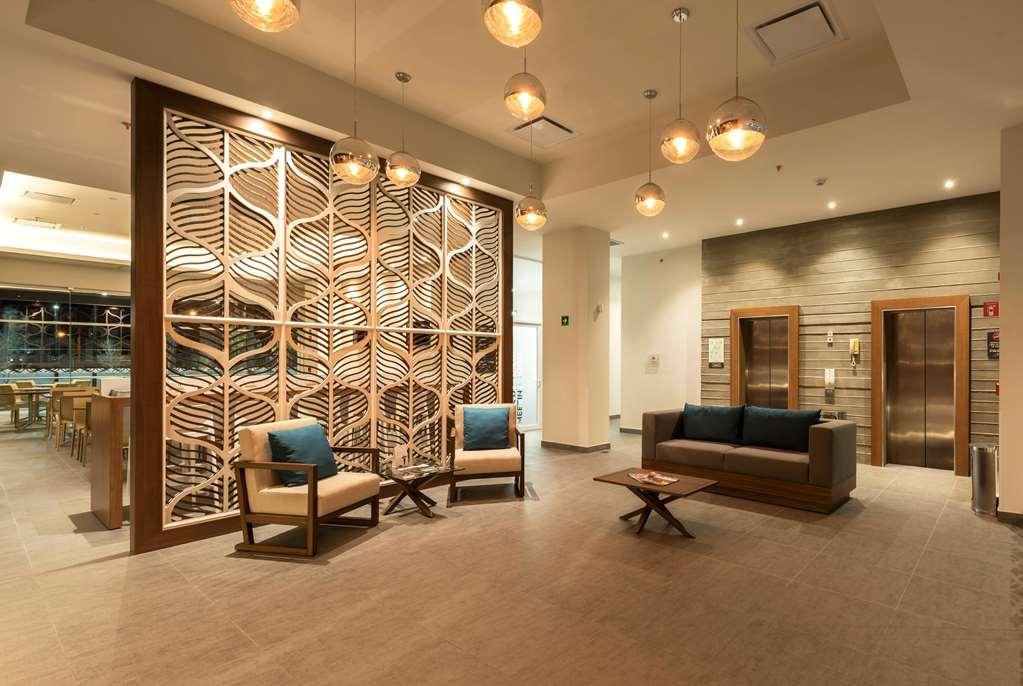 Microtel Inn & Suites By Wyndham Irapuato Wnętrze zdjęcie