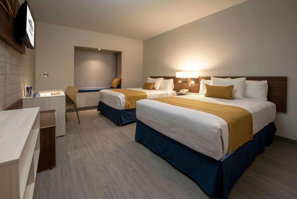 Microtel Inn & Suites By Wyndham Irapuato Pokój zdjęcie